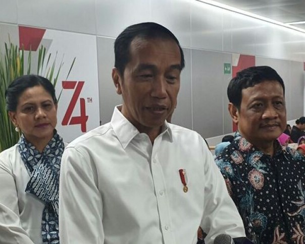 Presiden Joko Widodo tentang perpres mobil listrik