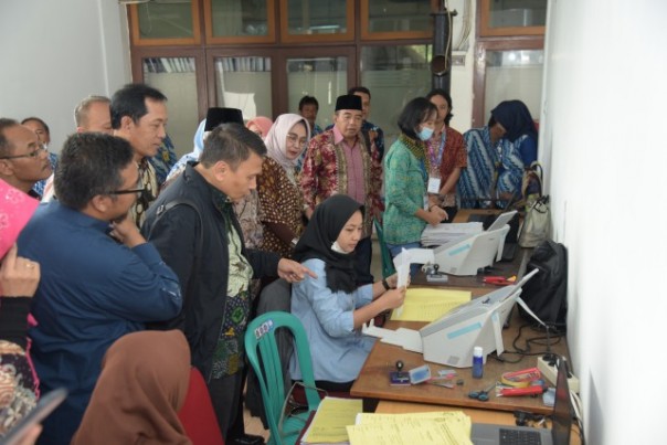 Kunjungan Kerja Spesifik Panja RUU Pertanahan Komisi II DPR RI dalam rangka sosialisasi perkembangan pembahasan RUU Pertanahan ke Kantor BPN Kota Bogor, Jawa Barat.