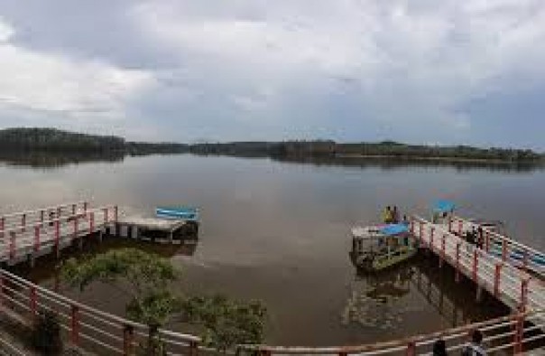 Туризм в искусственном озере Пеканбару