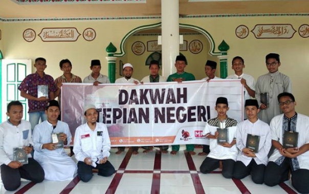 ACT Riau berikhtiar dalam program dakwah di wilayah Dusun Tanjung Pal, Desa Penyengat, Kec. Sungai Apit, Kabupaten Siak, juga termasuk dalam mengirimkan mubaligh dan Da'i.