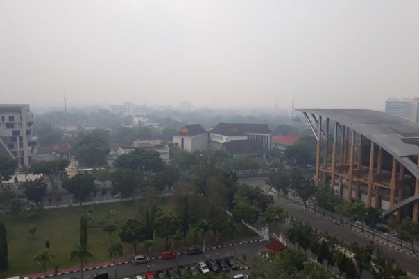 Kondisi kota Pekanbaru pada Selasa (10/9/2019) akibat kabut asap (ist)