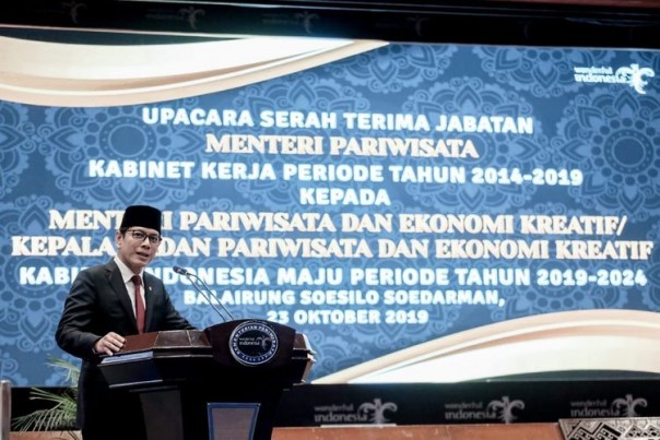 Menteri Pariwisata dan Ekonomi Kreatif (Menparekraf) Wishnutama Kusubandio dalam sambutan Upacara Serah Terima Jabatan Menteri Pariwisata, menyebut kreativitas dapat menjadi daya tarik wisatawan, Jakarta, Rabu (23/10/2019). 
