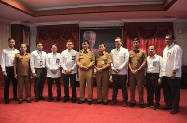 General Manager PLN UIW Riau dan Kepri Daru Tri Tjahjono beserta jajaran managemen melakukan kunjungan ke Kantor Gubernur Kepulauan Riau pada Selasa (19/11).