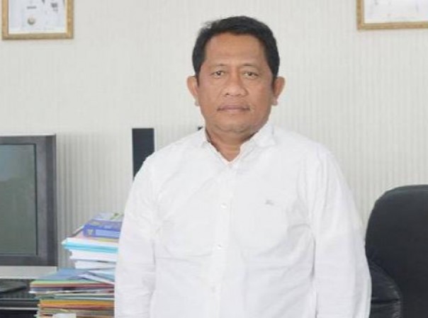 Yan Prana dilantik sebagai Sekdaprov Riau.