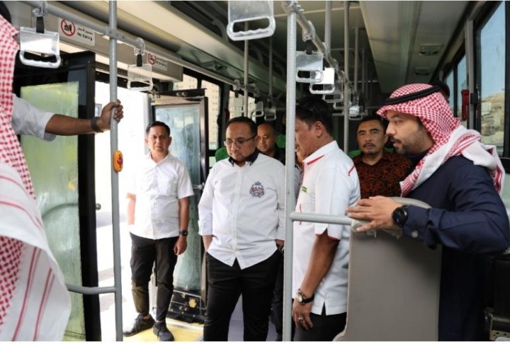 Kemenag Siapkan 20 Bus Salawat Ramah Lansia   Disabilitas untuk Jemaah Haji