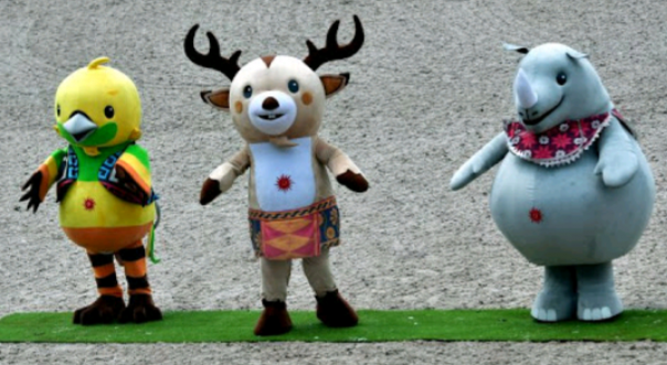 Asian Games mascot dolls become the target for tourist in Indonesia