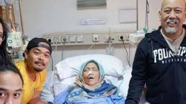 Nita Octobijanthy dan Indro