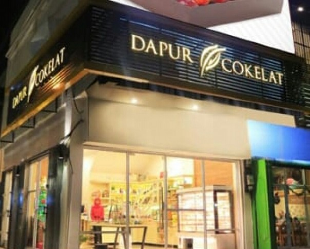 Outlet Dapur Cokelat