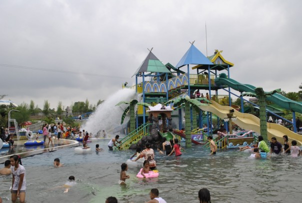Keseruan di Labersa Waterpark Pekanbaru. /Dok Labersa.