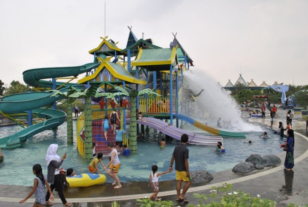 Dok Labersa Waterpark Pekanbaru.