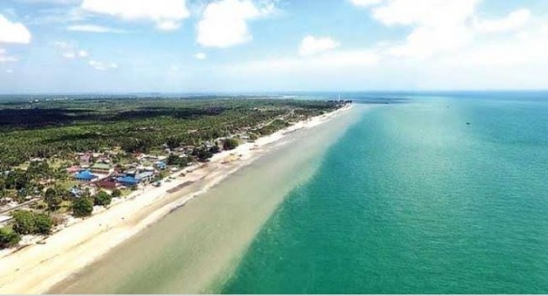 Wisata Pantai Di Pulau Rupat Dengan Pasir Putih News24 Co Id