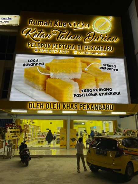Manjakan Wisawatan dengan Ketan Talam Durian, Rumah Kue Viera Hadir di Jalan Sudirman Pekanbaru