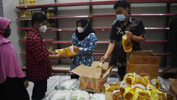 Indonesia Buka Kembali Ekspor Minyak Goreng Seiring Perbaikan Pasokan dan Harga