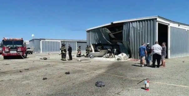 Dua pesawat bertabrakan di udara di California Utara, 2 orang tewas