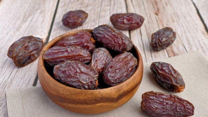 Mengandung Karbohidrat yang Cukup Tinggi, Bolehkan Penderita Diabetes Konsumsi Kurma?