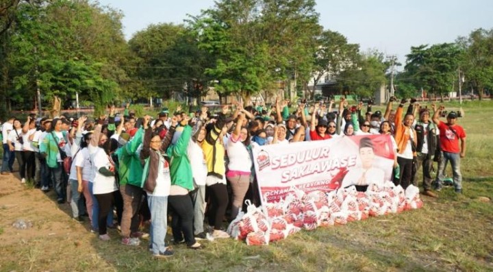 Relawan Sedulur Saklawase Berbagi Semangat Dan Kebaikan Lewat Baksos Jumat Berkah