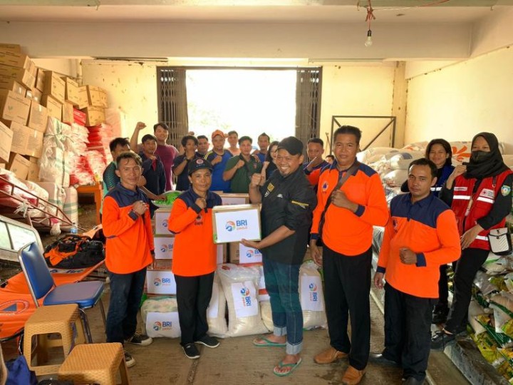 BRI Gerap Cepat Salurkan Bantuan Bagi Korban Banjir Bandang Malinau