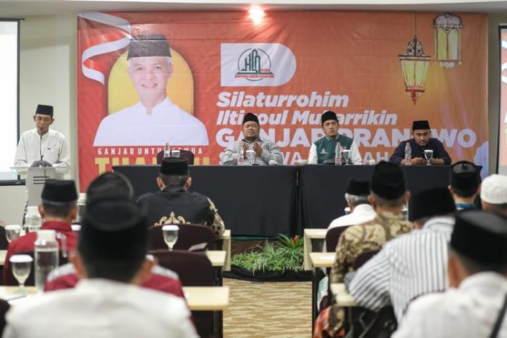 Perkuat Dukungan Di Pilpres 2024 Relawan Hisnu Gelar Iltiqoul Muharrikin Ganjar Pranowo Se Jateng Di Semarang