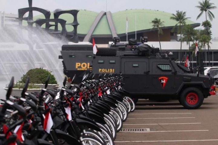 Ini 10 Caleg Artis Yang Lolos Ke DPR Dengan Perolehan Suara Tertinggi