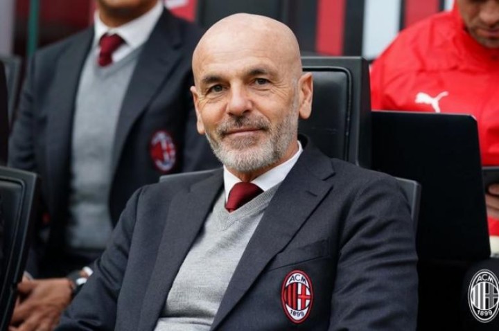 2 Hari Lagi  AC Milan Umumkan Pelatih Pengganti Pioli