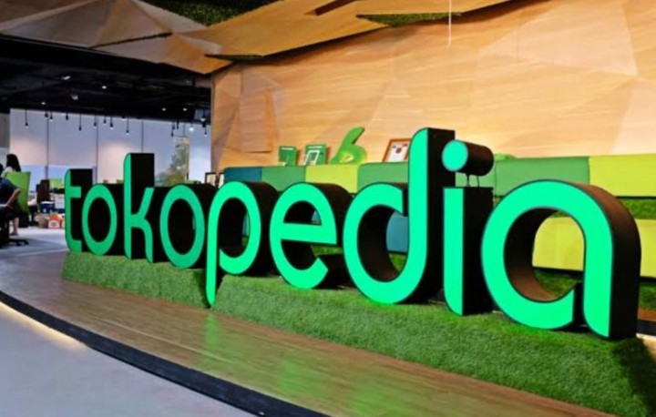 Tokopedia Lakukan PHK Setelah Merger  Ini Kata Pengamat