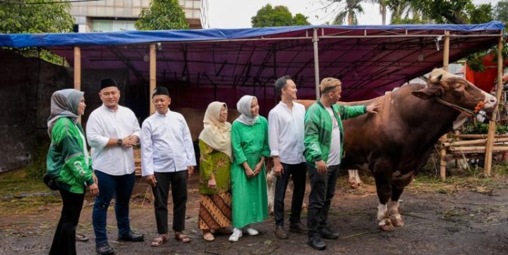 Idul Adha  Grab Dan OVO Gelar Kurban Untuk Masyarakat   Mitra Pengemudi