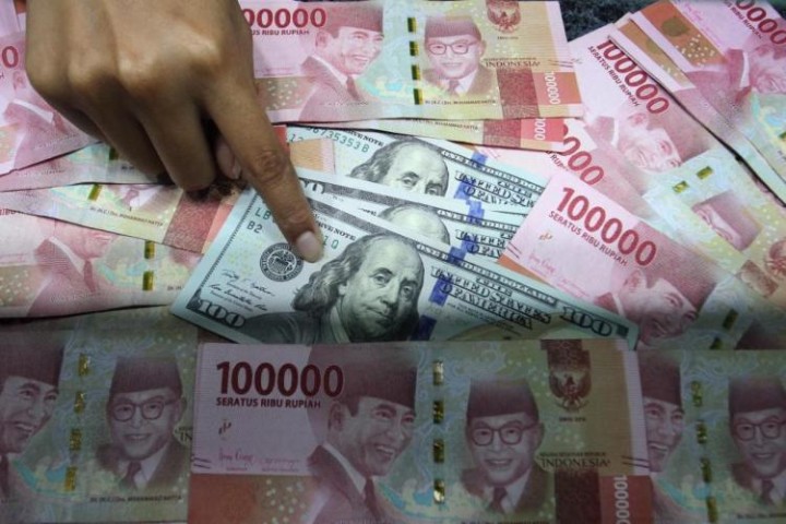 Kembali Menguat  Rupiah Tembus Rp 15 510