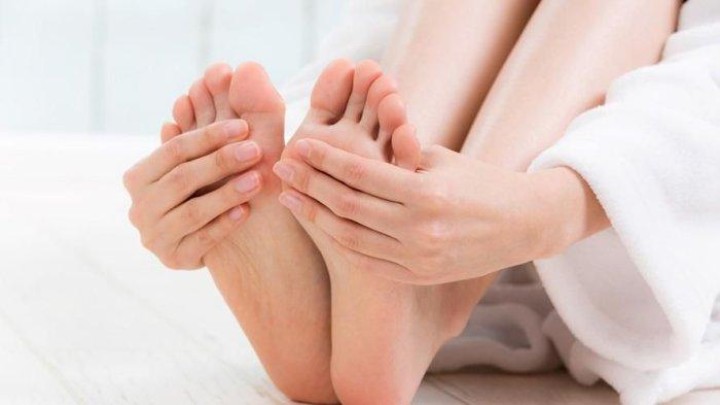 6 Fakta Kaki Terasa Dingin padahal Cuaca Normal, Bisa Jadi Dampak Penyakit Diabetes