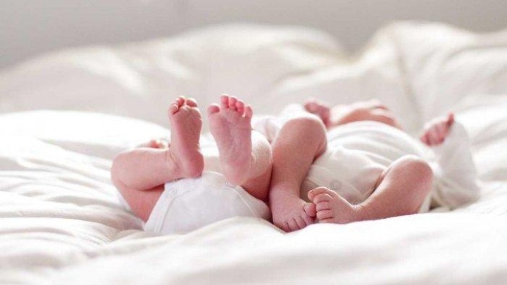 6 Faktor Risiko Bayi Lahir Prematur pada Kehamilan Kembar